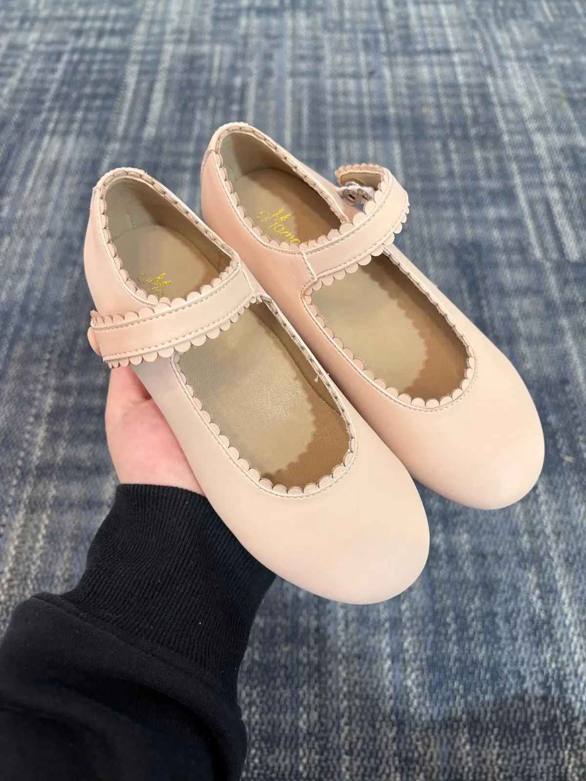 Mamelina Pink Leather Scalloped Mary Jane - Image 3