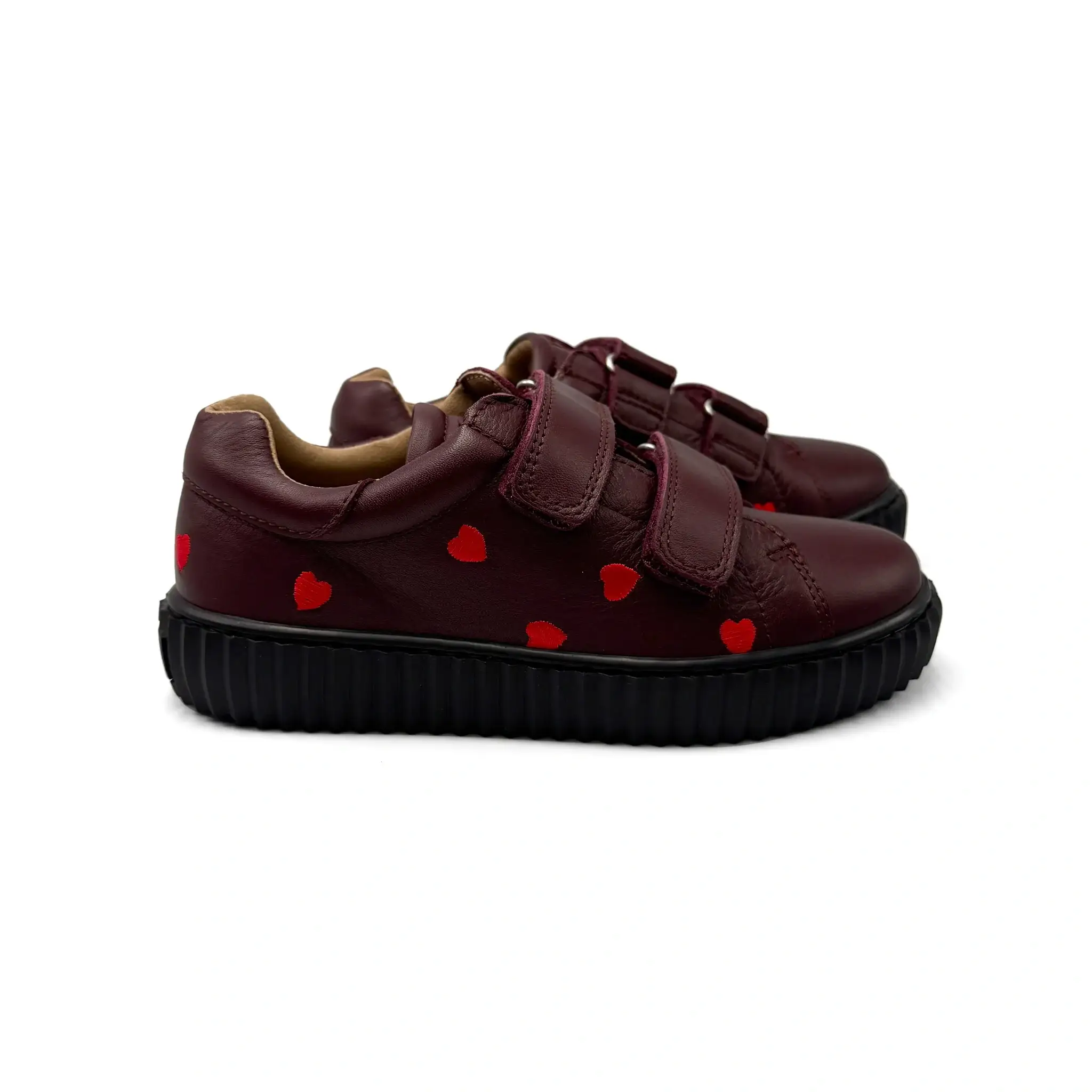 Porte Burgundy Red Hearts Velcro Sneaker